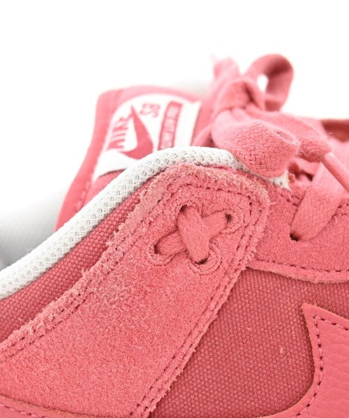 NIKE รองเท้าผ้าใบ