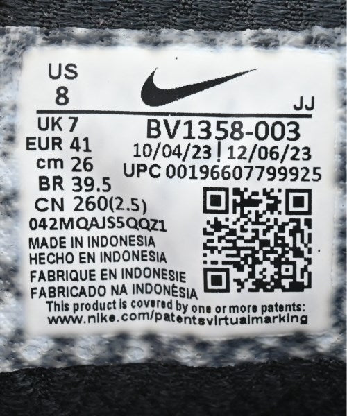 NIKE รองเท้าผ้าใบ