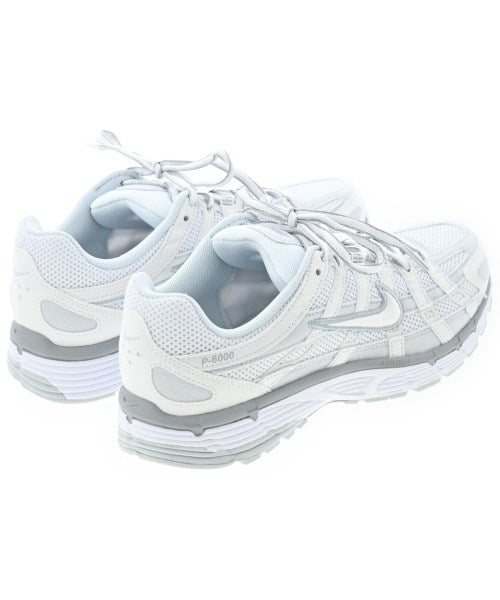 NIKE รองเท้าผ้าใบ