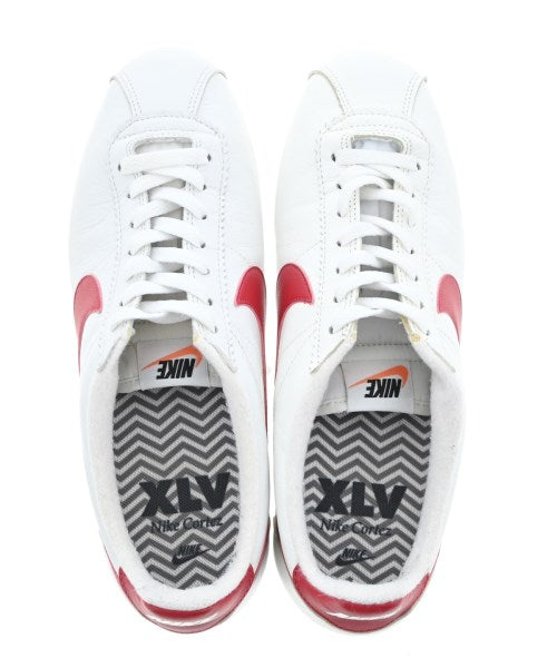 NIKE รองเท้าผ้าใบ