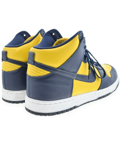 NIKE รองเท้าผ้าใบ