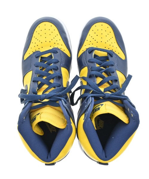 NIKE รองเท้าผ้าใบ