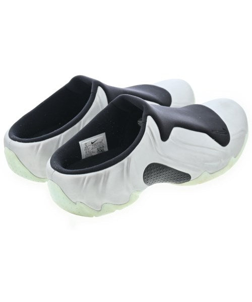 NIKE รองเท้าแตะ