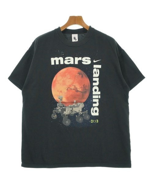 NIKE เสื้อยืด/เสื้อท็อปส์