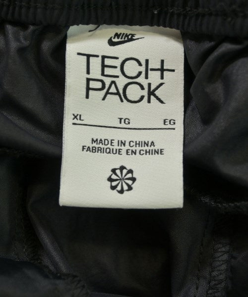 NIKE กางเกงขาสั้น