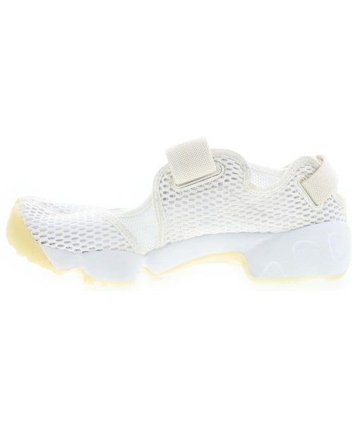 NIKE รองเท้าแตะ