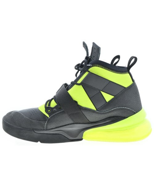 NIKE รองเท้าผ้าใบ