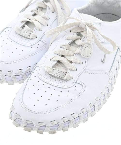 NIKE รองเท้าผ้าใบ