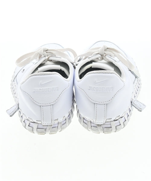 NIKE รองเท้าผ้าใบ