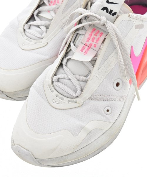 NIKE รองเท้าผ้าใบ