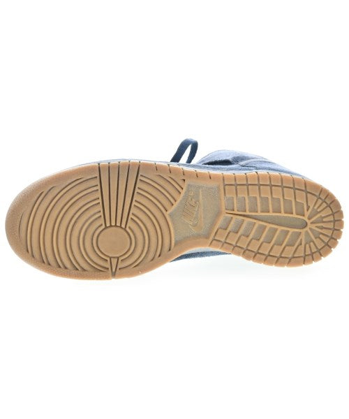 NIKE รองเท้าผ้าใบ