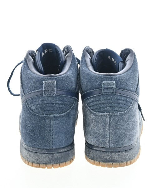 NIKE รองเท้าผ้าใบ