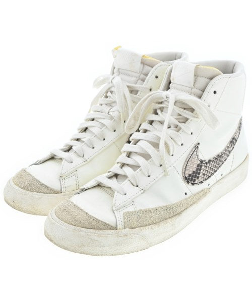 NIKE รองเท้าผ้าใบ