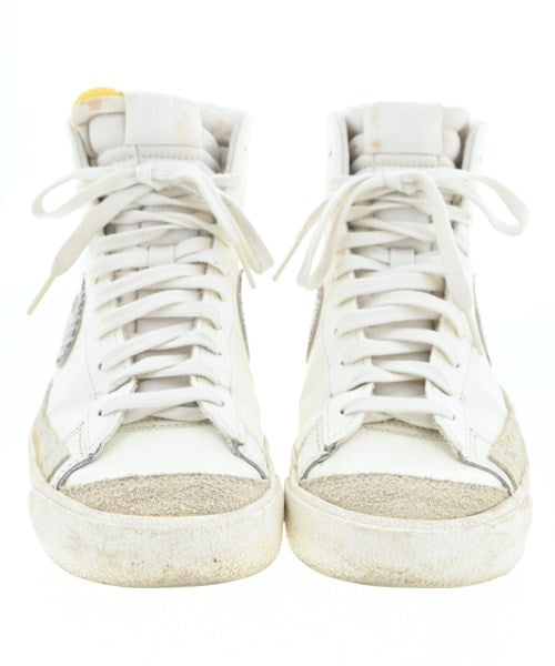 NIKE รองเท้าผ้าใบ