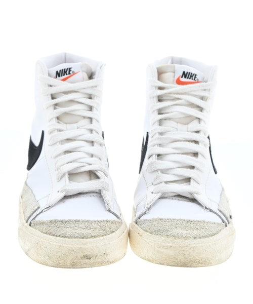 NIKE รองเท้าผ้าใบ