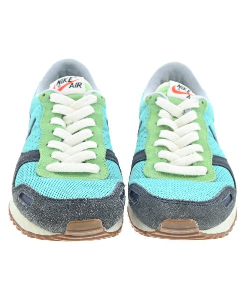 NIKE รองเท้าผ้าใบ