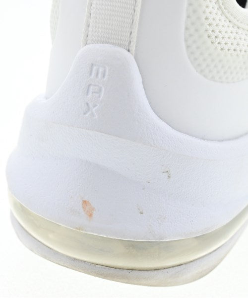 NIKE รองเท้าผ้าใบ