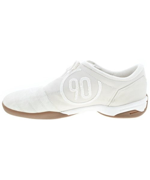 NIKE รองเท้าผ้าใบ