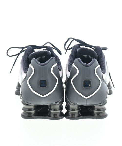 NIKE รองเท้าผ้าใบ