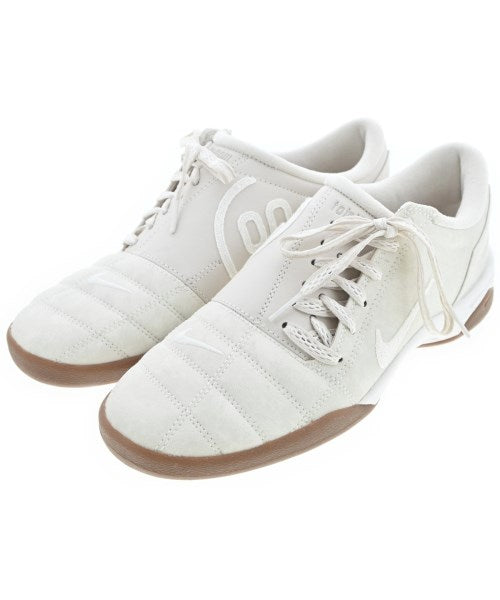 NIKE รองเท้าผ้าใบ