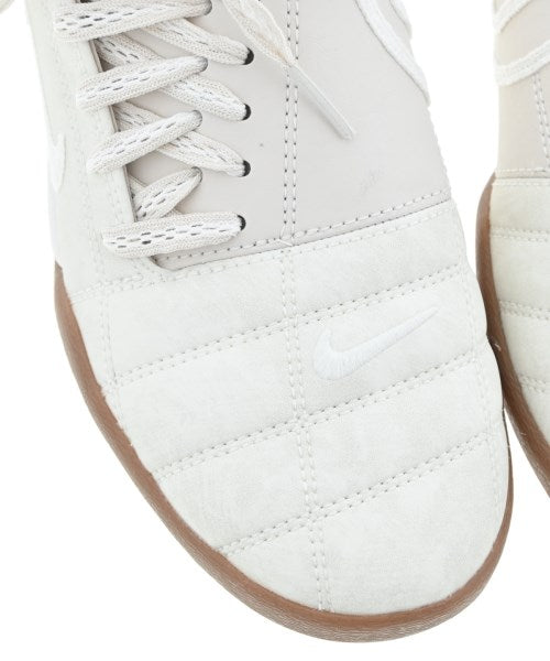 NIKE รองเท้าผ้าใบ