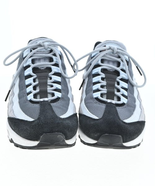 NIKE รองเท้าผ้าใบ