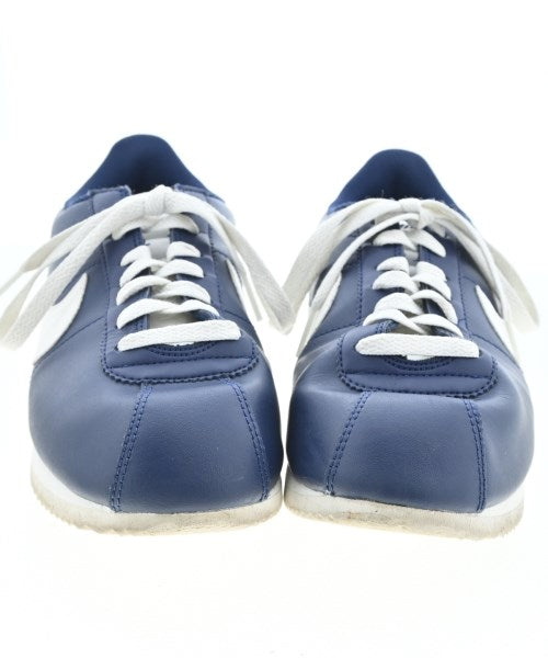 NIKE รองเท้าผ้าใบ