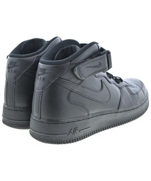 NIKE รองเท้าผ้าใบ