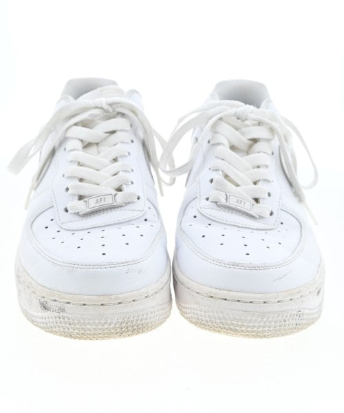 NIKE รองเท้าผ้าใบ