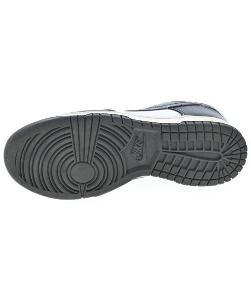 NIKE รองเท้าผ้าใบ