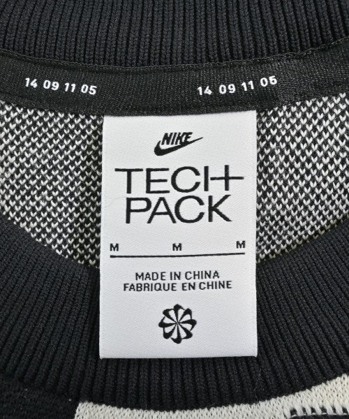 NIKE เสื้อกันหนาว