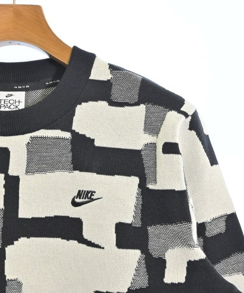 NIKE เสื้อกันหนาว