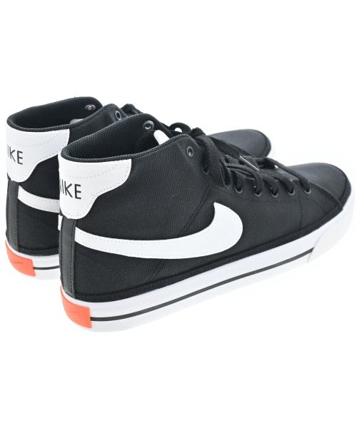 NIKE รองเท้าผ้าใบ