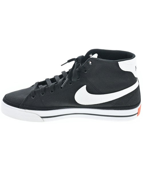 NIKE รองเท้าผ้าใบ