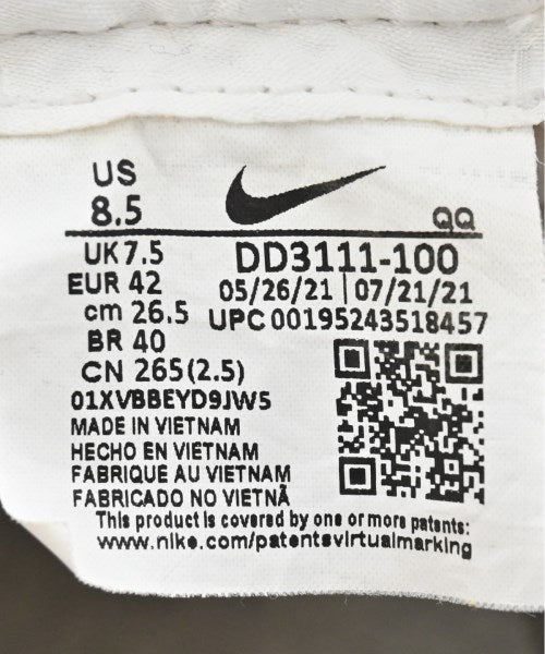 NIKE รองเท้าผ้าใบ