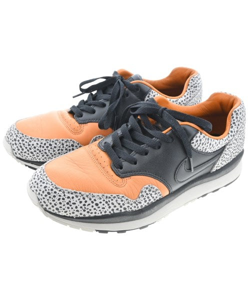 NIKE รองเท้าผ้าใบ
