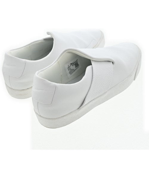 NIKE รองเท้าผ้าใบ