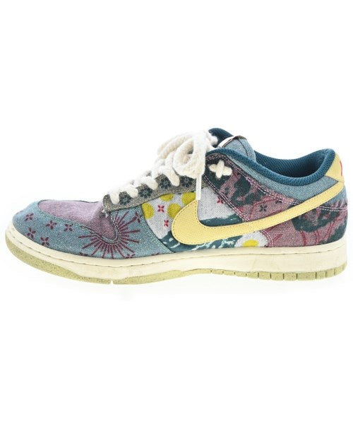 NIKE รองเท้าผ้าใบ