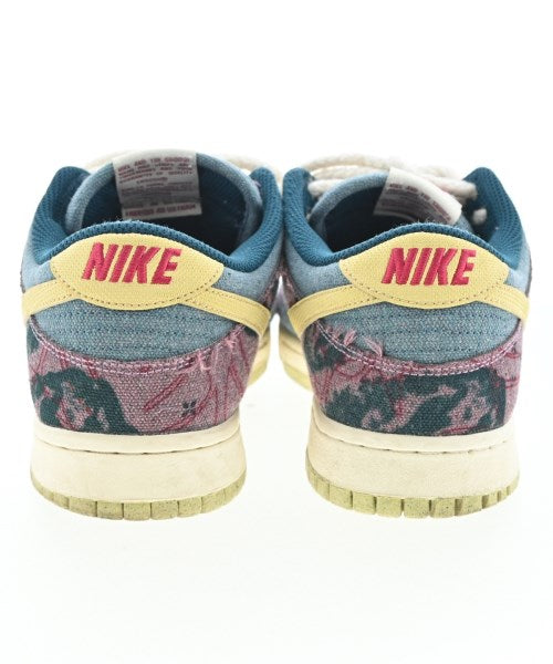 NIKE รองเท้าผ้าใบ