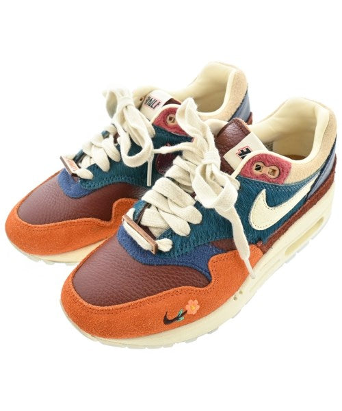 NIKE รองเท้าผ้าใบ