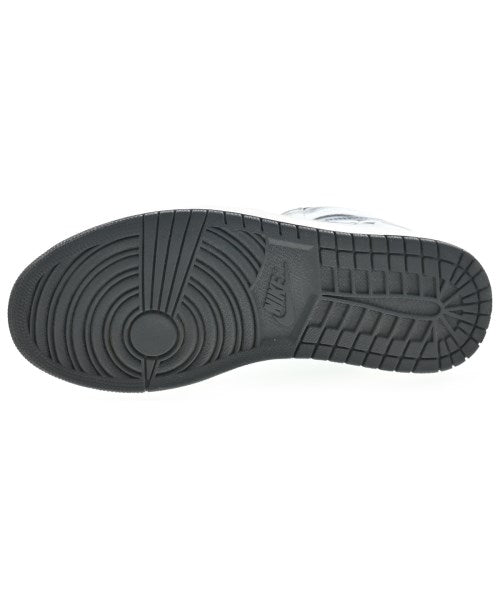 NIKE รองเท้าผ้าใบ