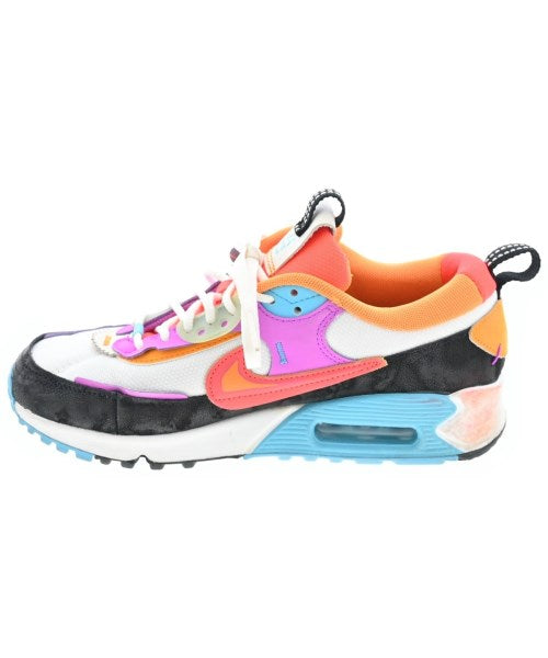 NIKE รองเท้าผ้าใบ
