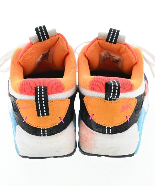 NIKE รองเท้าผ้าใบ