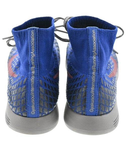 NIKE รองเท้าผ้าใบ