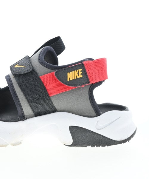 NIKE รองเท้าแตะ