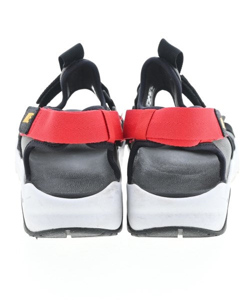 NIKE รองเท้าแตะ