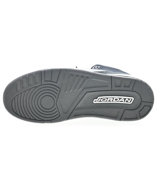 NIKE รองเท้าผ้าใบ