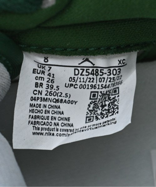 NIKE รองเท้าผ้าใบ