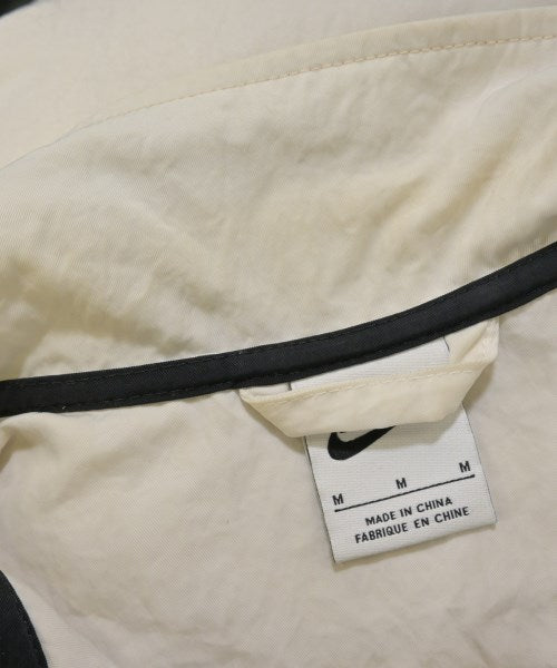 NIKE แจ็คเก็ตเบลาส์ อื่น