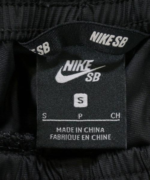 NIKE กางเกงขาสั้น
